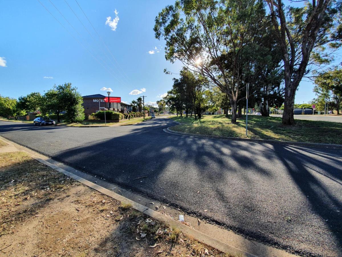 Motel Margeurita Queanbeyan Exterior foto