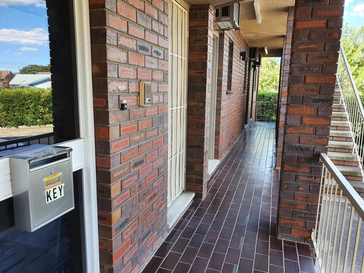Motel Margeurita Queanbeyan Exterior foto